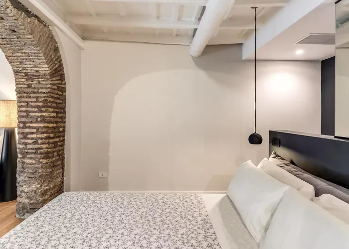 Tua Orsoline Loft * Roma